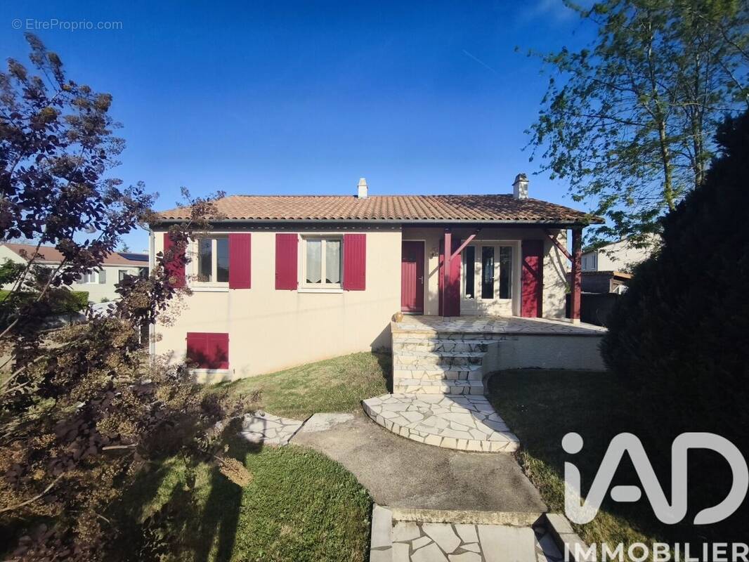 Photo 1 - Maison à AIFFRES