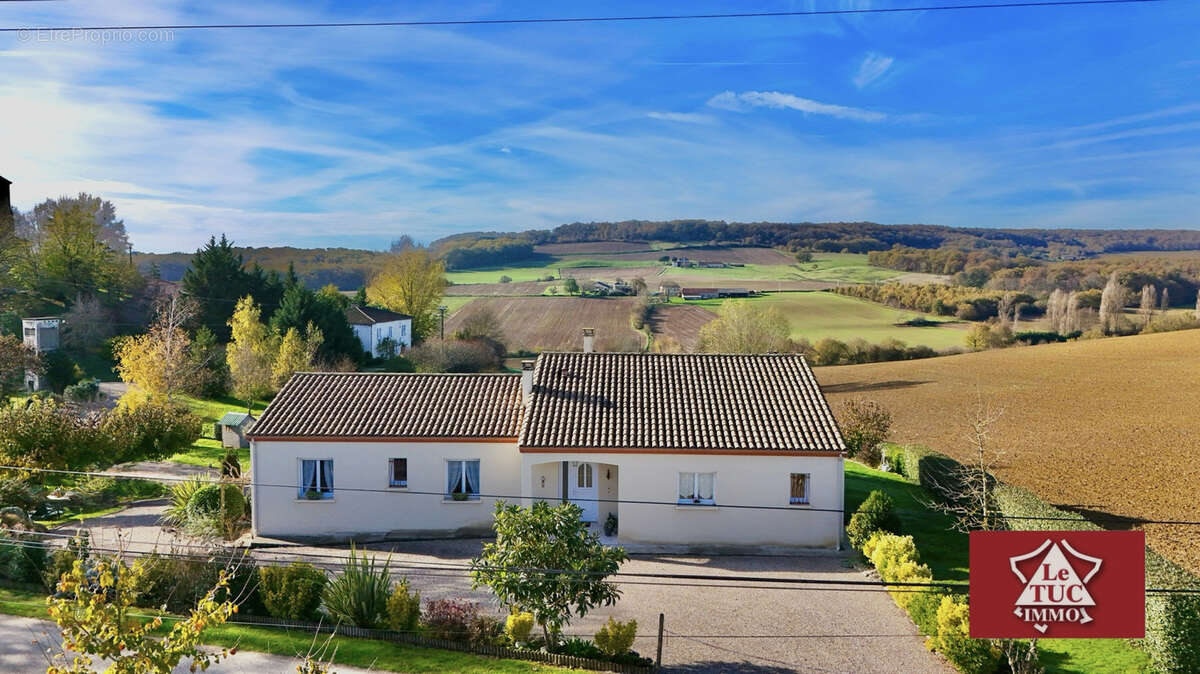 Maison à SAINT-SYLVESTRE-SUR-LOT