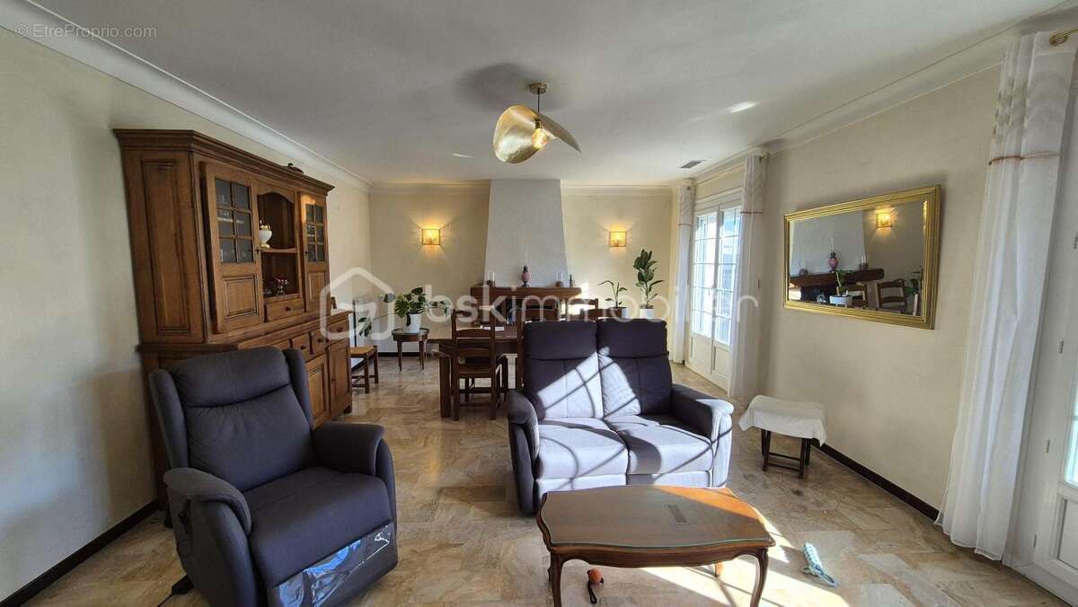 Maison à SAINT-CYPRIEN