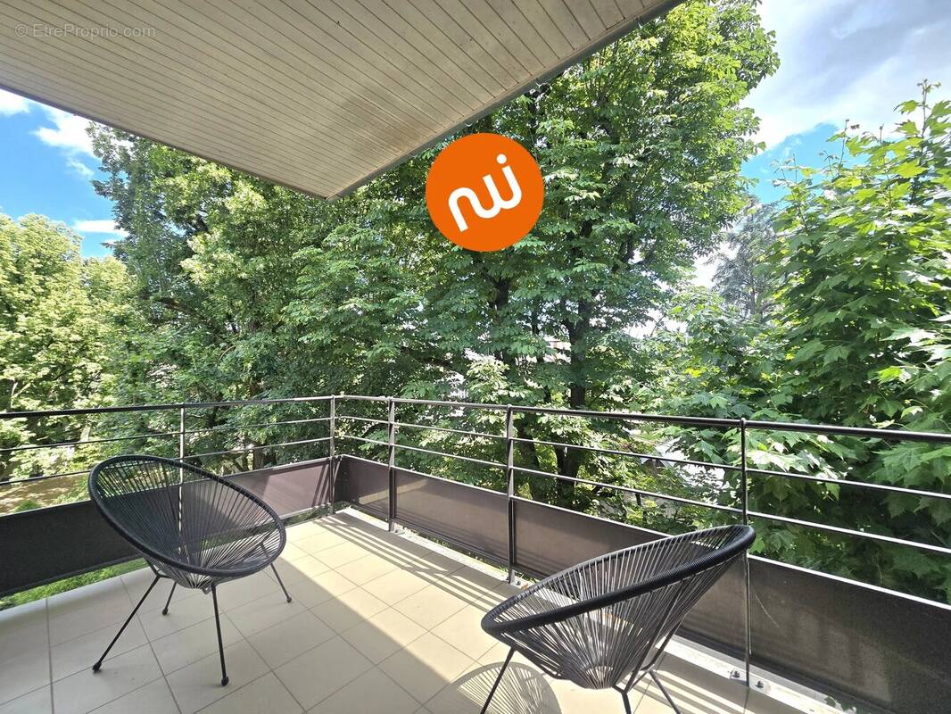 Appartement à TASSIN-LA-DEMI-LUNE