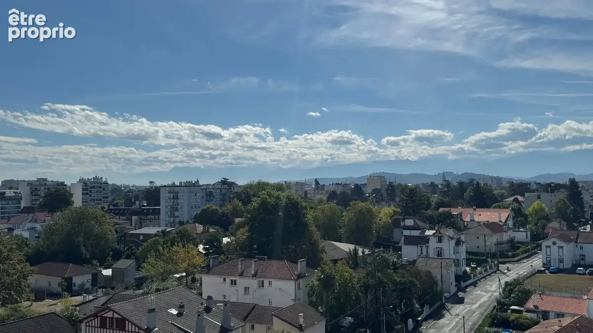 HAUT de BILLERE, Dernier Etage, Appartement 2 pièces, Balcon, Superbe Vue, Parking privatif - photo 1