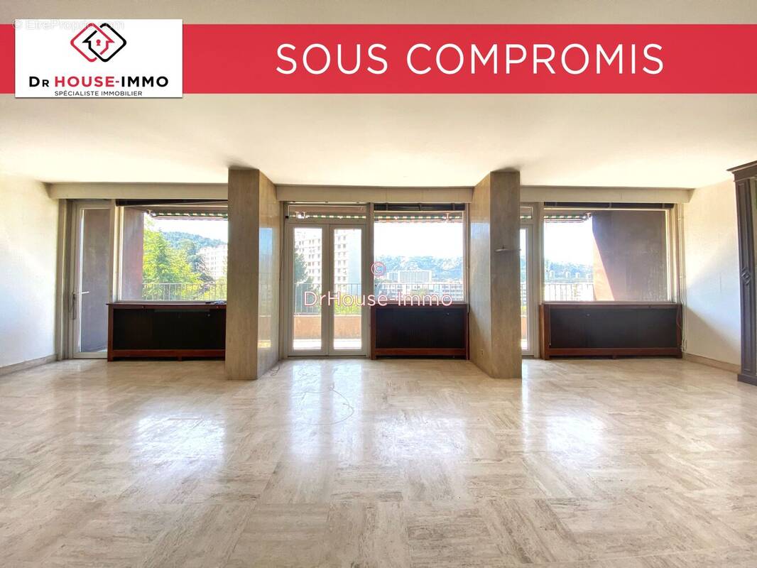 Appartement à MARSEILLE-9E