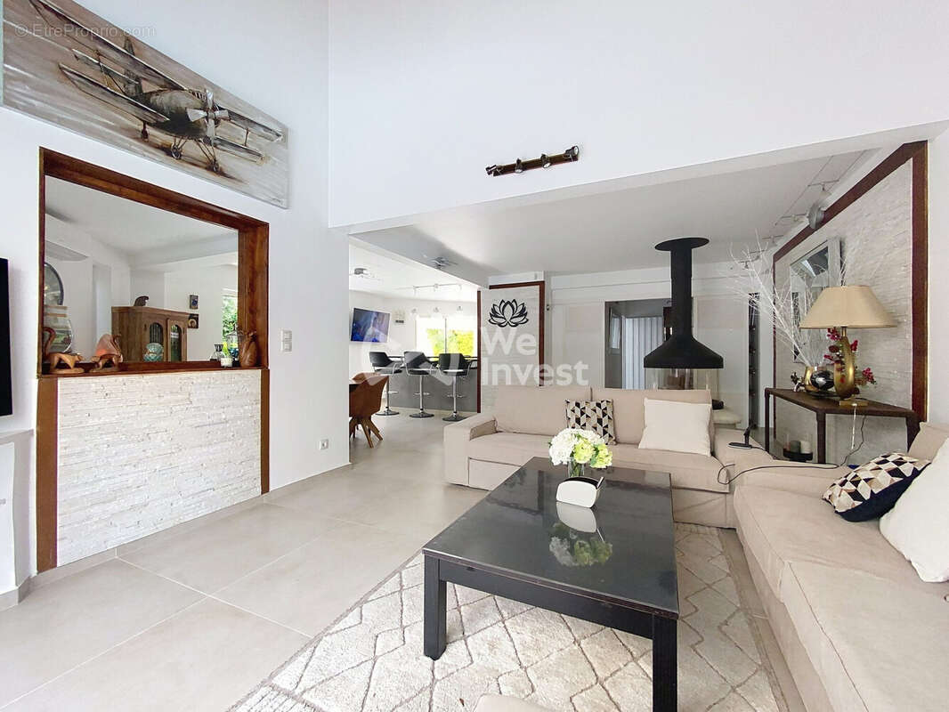 Maison à SAINT-JEAN-DE-VEDAS