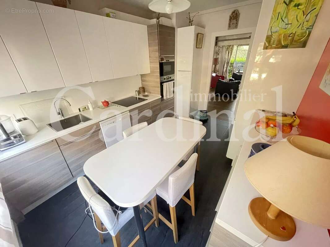 Appartement à NOISY-LE-ROI