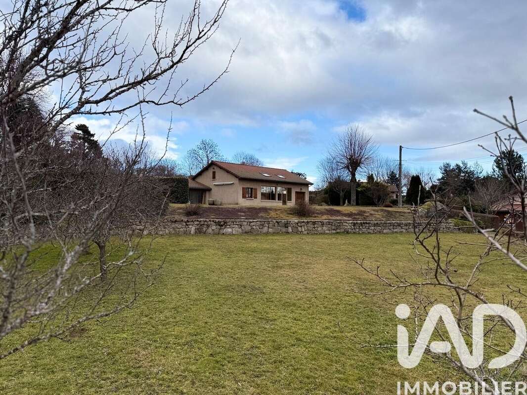 Maison 150 m² à Merle-Leignec  - photo 5