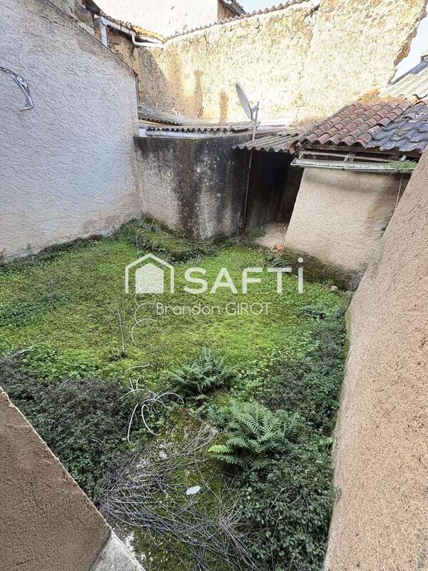 Photo 2 - Maison à LE VIGEANT