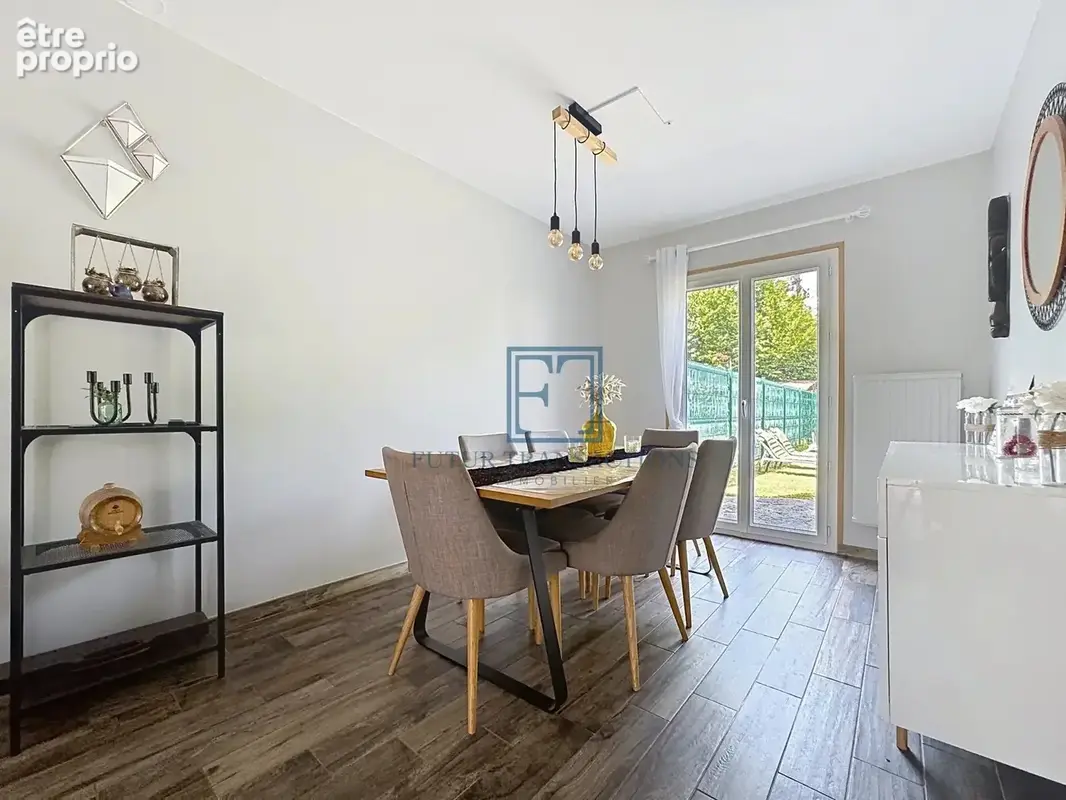 Maison familiale 5 chambres à Élancourt - photo 3