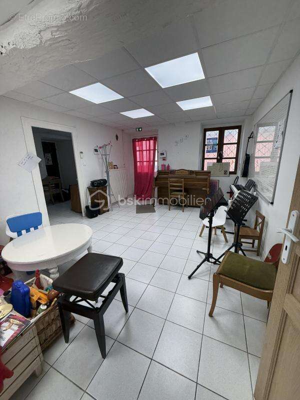 Appartement à RENAISON