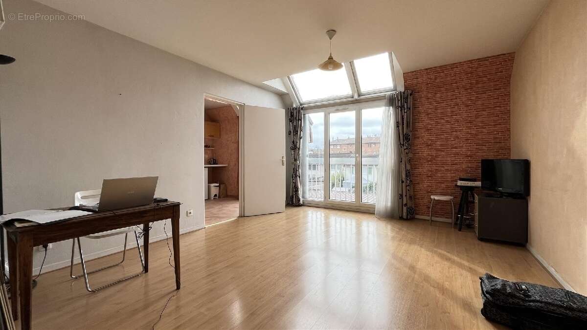 Appartement à ROISSY-EN-FRANCE