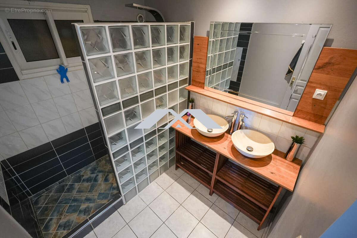 Maison à LE TAMPON