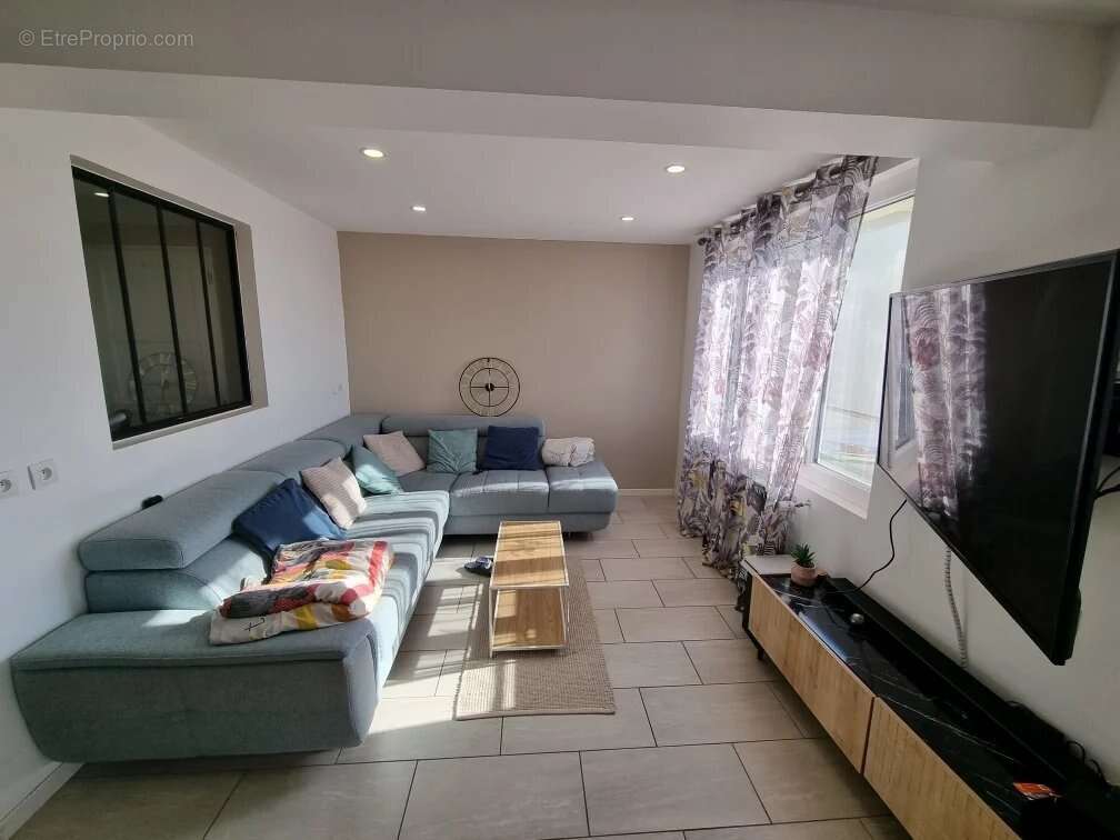 Maison à COULOMMIERS