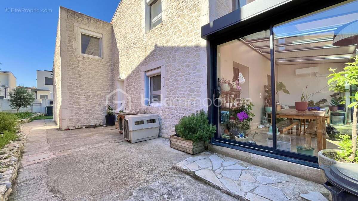 Maison à NIMES