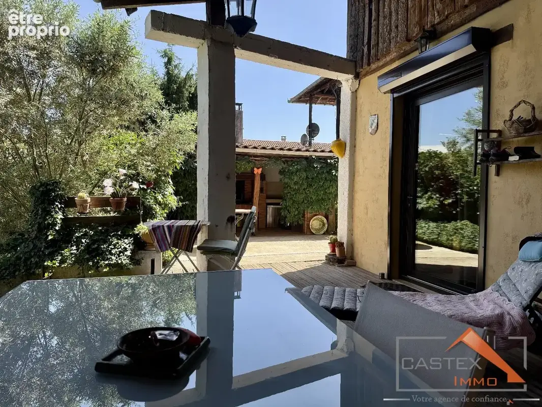 Maison commingeoise rénovée avec jardin, piscine et grand espace de vie de 58 m² - photo 1