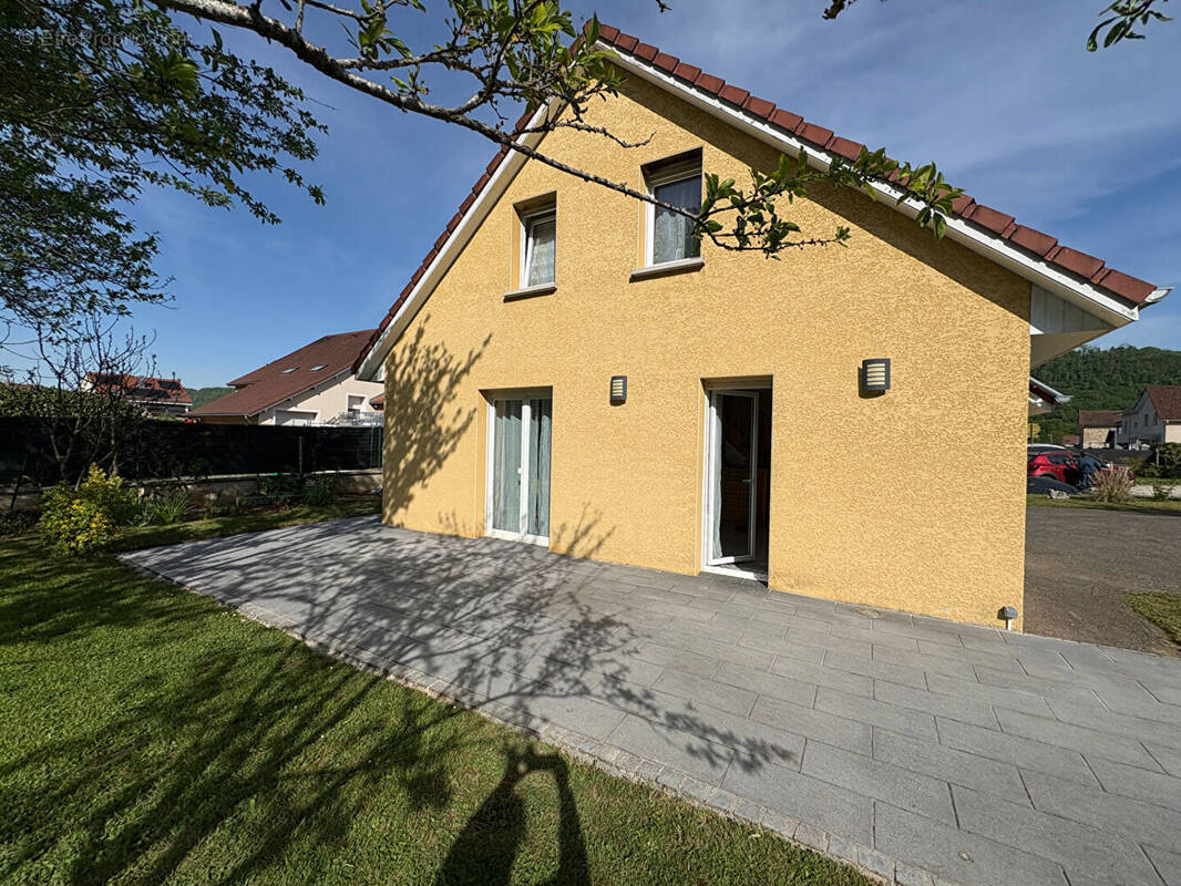 Maison à BOURGUIGNON