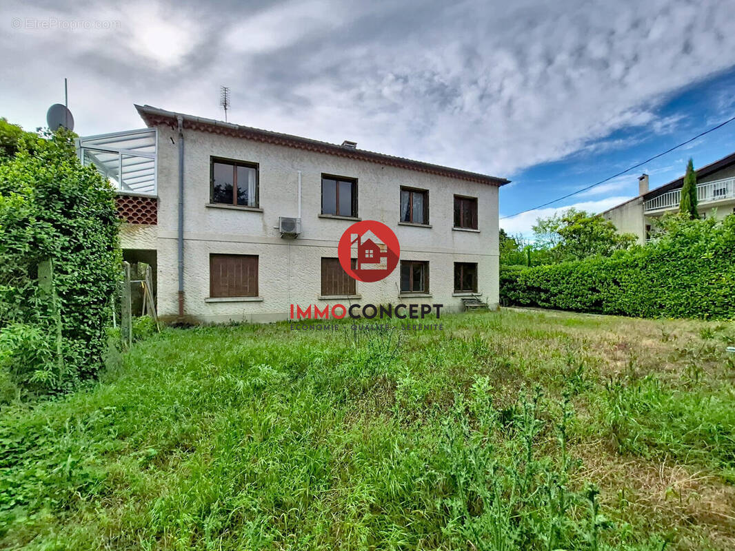 Maison à ROQUEMAURE