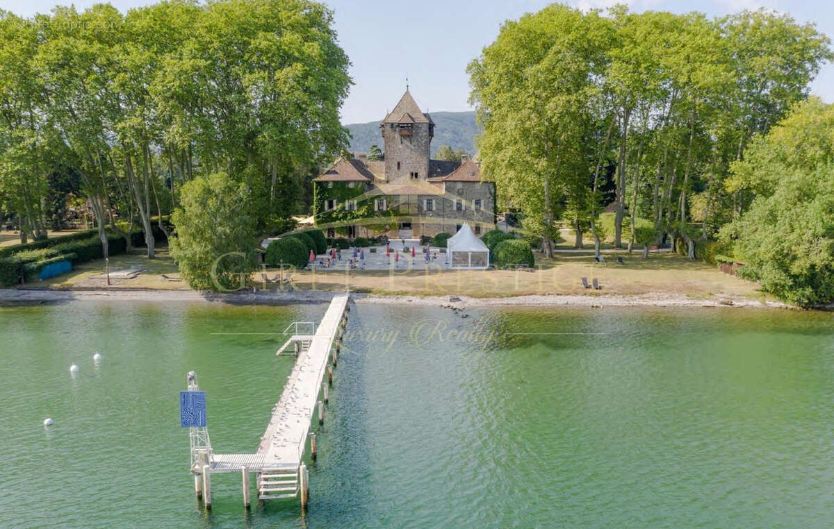 Maison à SCIEZ