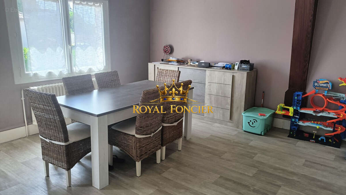 Maison 102 m² à Chatellerault  - photo 3
