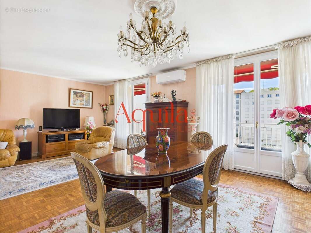 Appartement à LYON-2E