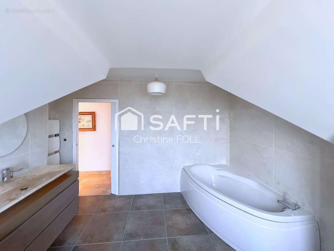 Photo 9 - Maison à BOISSETS