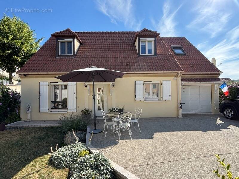 Maison à LA FERTE-SOUS-JOUARRE