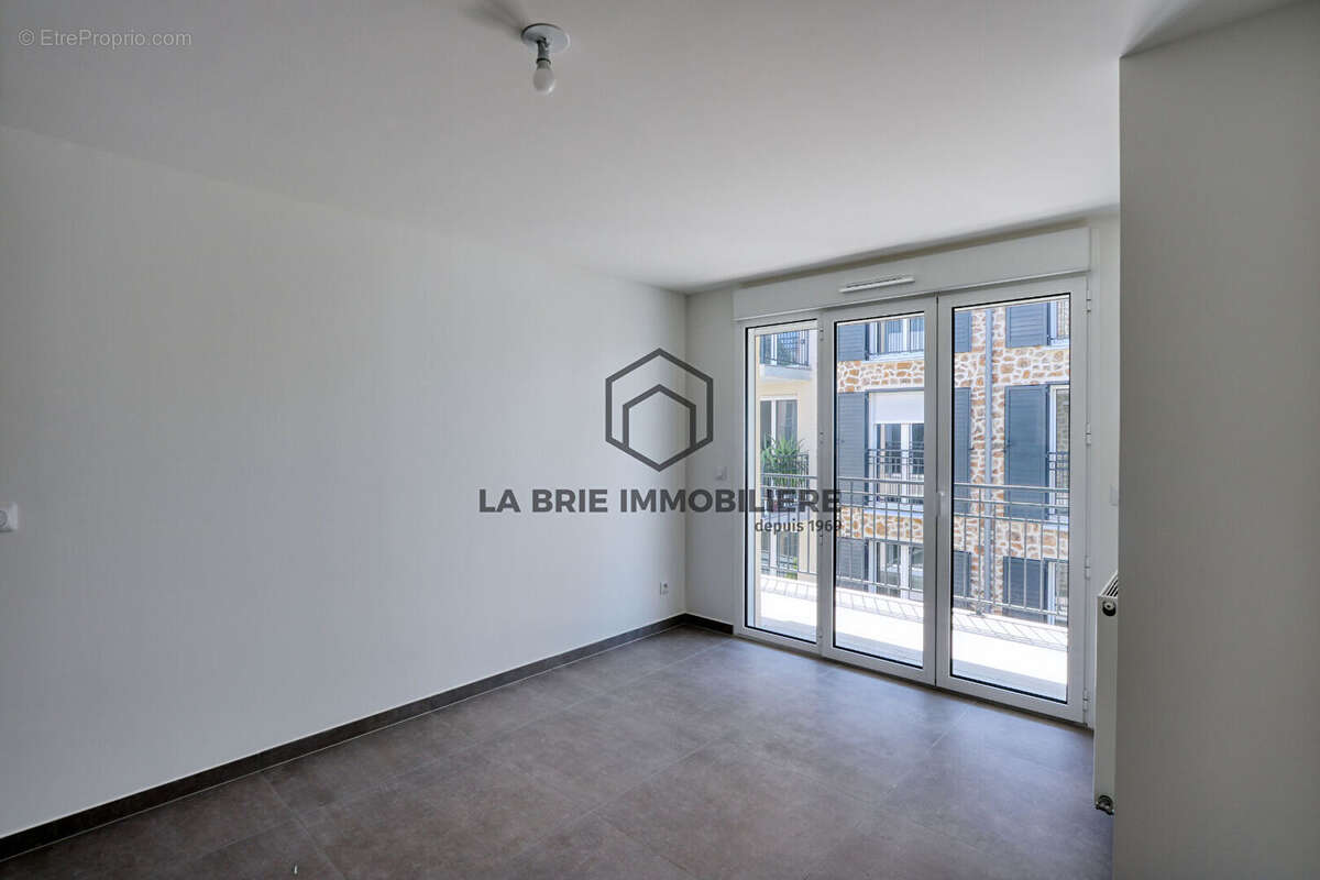 Appartement à VILLIERS-SUR-MARNE