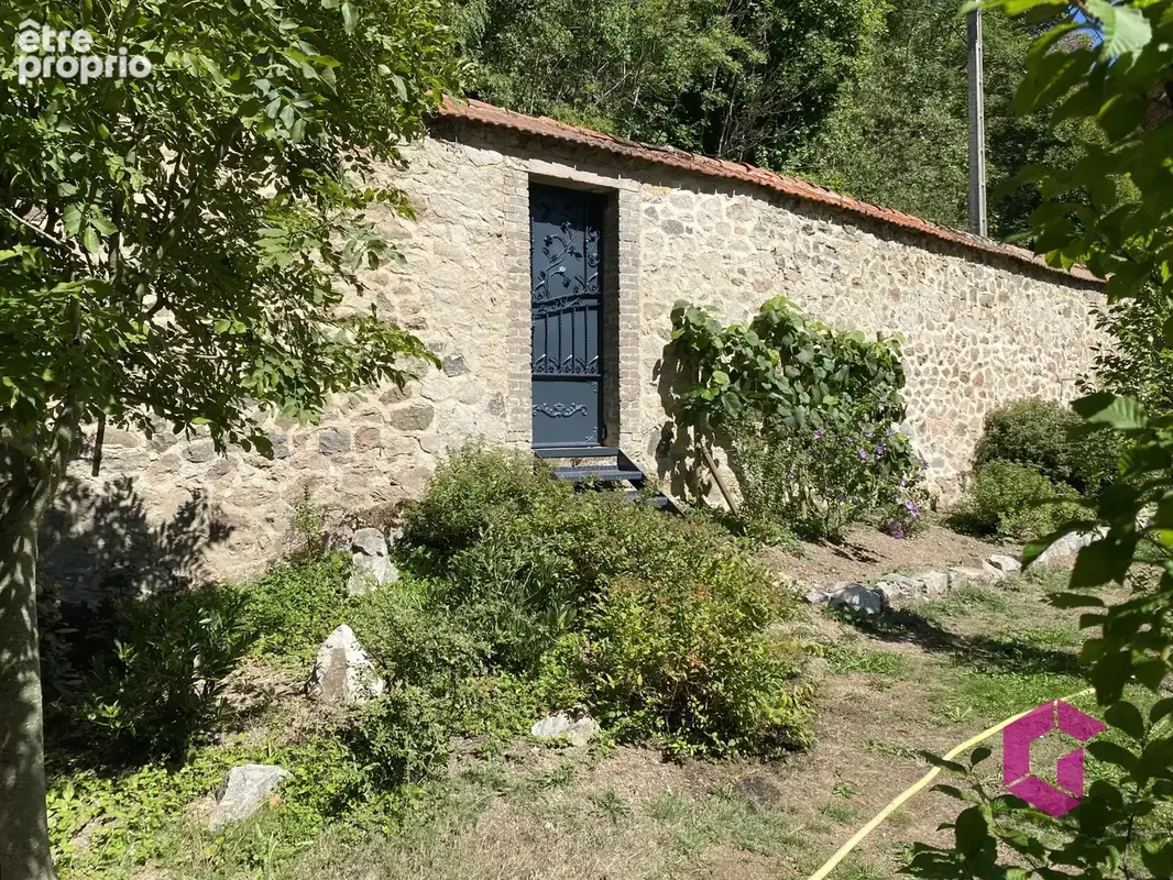 Belle propriété avec dépendance et parc arboré! - photo 12