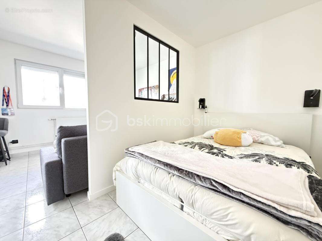 Investisseurs : Appartement T1 bis- stationnement privatif - cave - photo 4