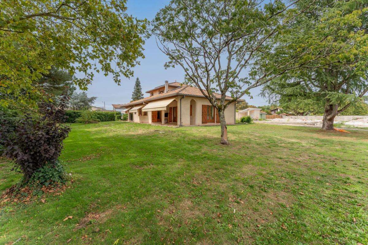 Maison à SAINT-MEDARD-EN-JALLES