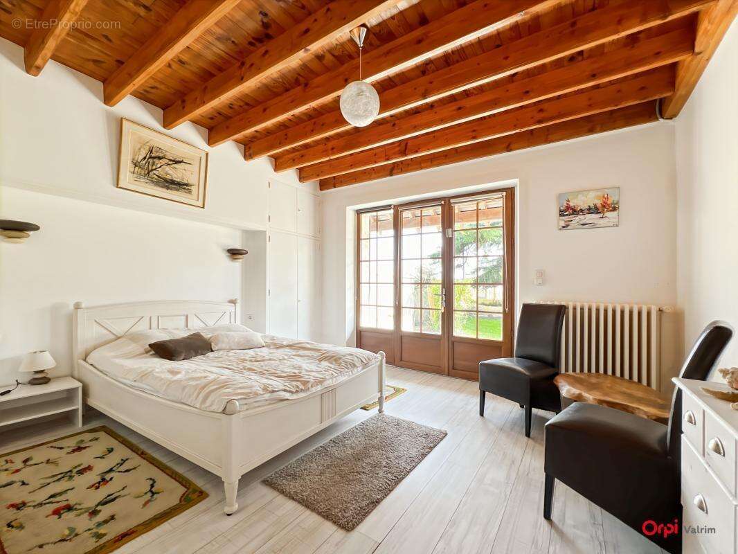 Maison à JOSNES
