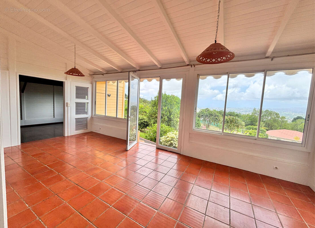 Une propriété d'exception à Roches Carrées - photo 2