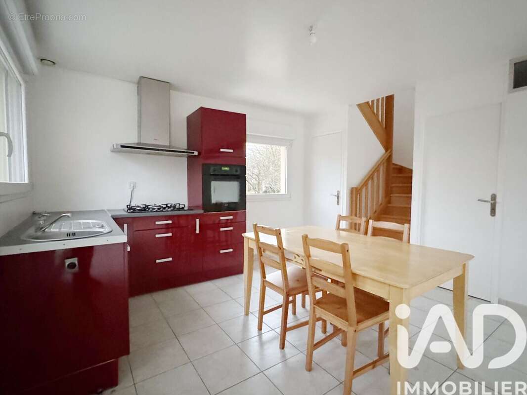 Maison 73 m² à Sentelie  - photo 4