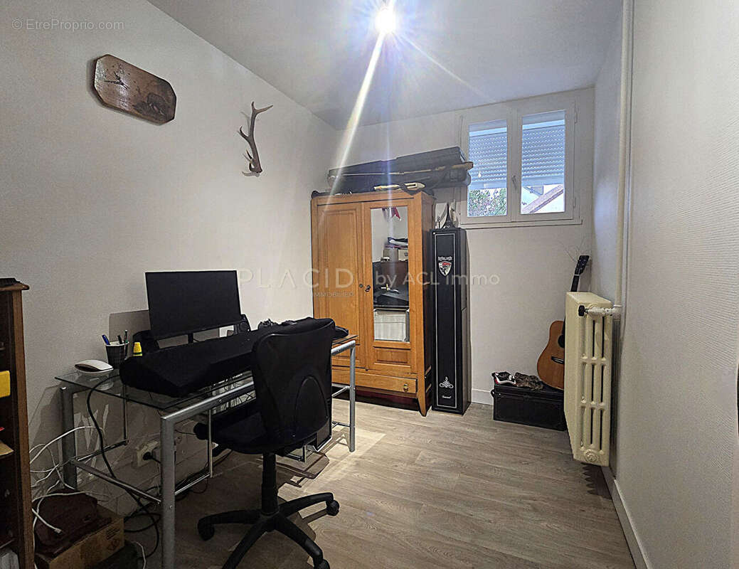 Maison à LOUE