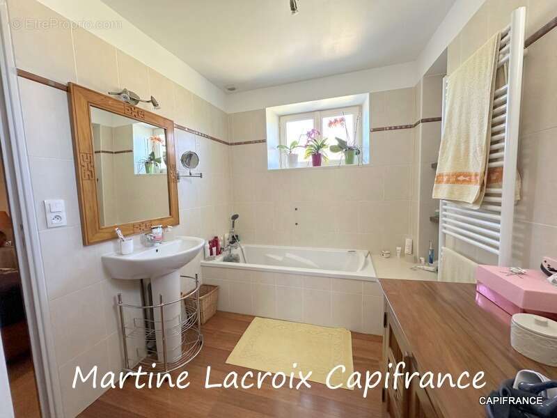 Maison à LA FERTE-BERNARD