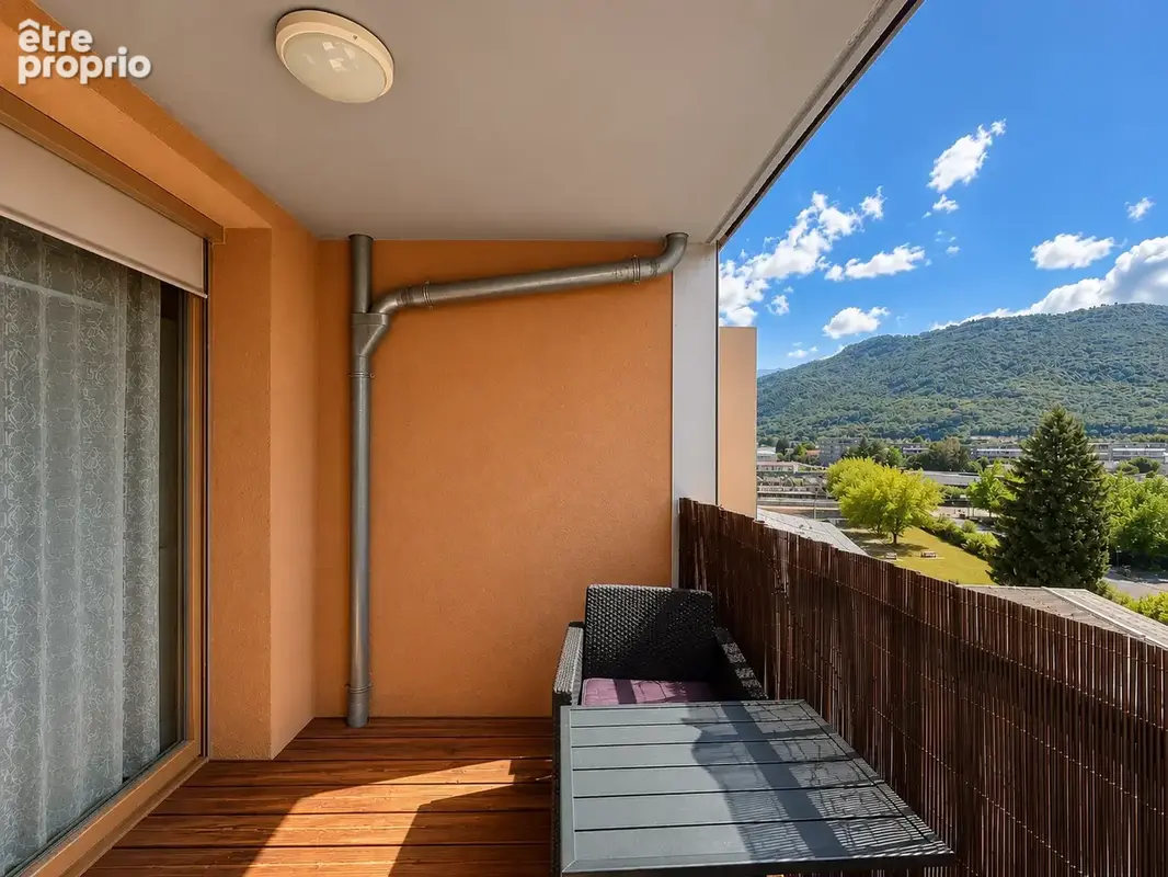 Exclusivité   T2 lumineux avec terrasse et vue dégagée sur les montagnes - photo 4