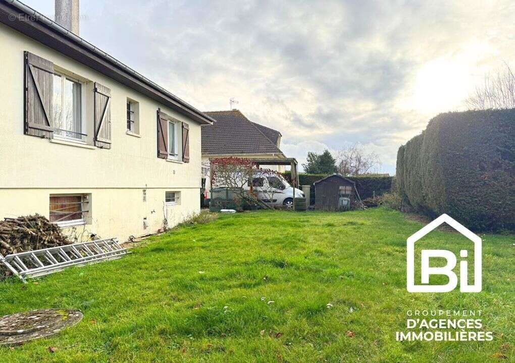 Maison à AMFREVILLE