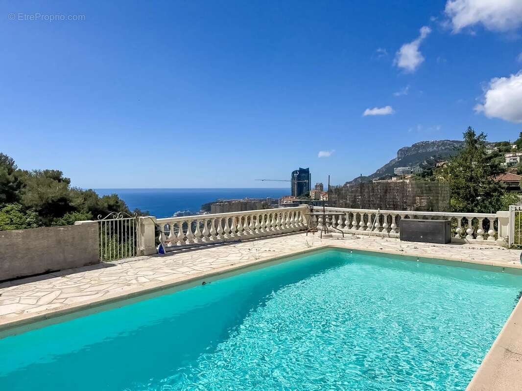 Maison à ROQUEBRUNE-CAP-MARTIN