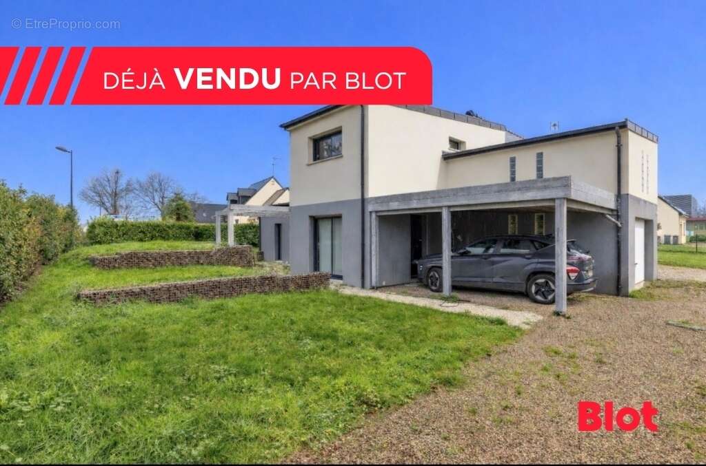 Maison à BAULON