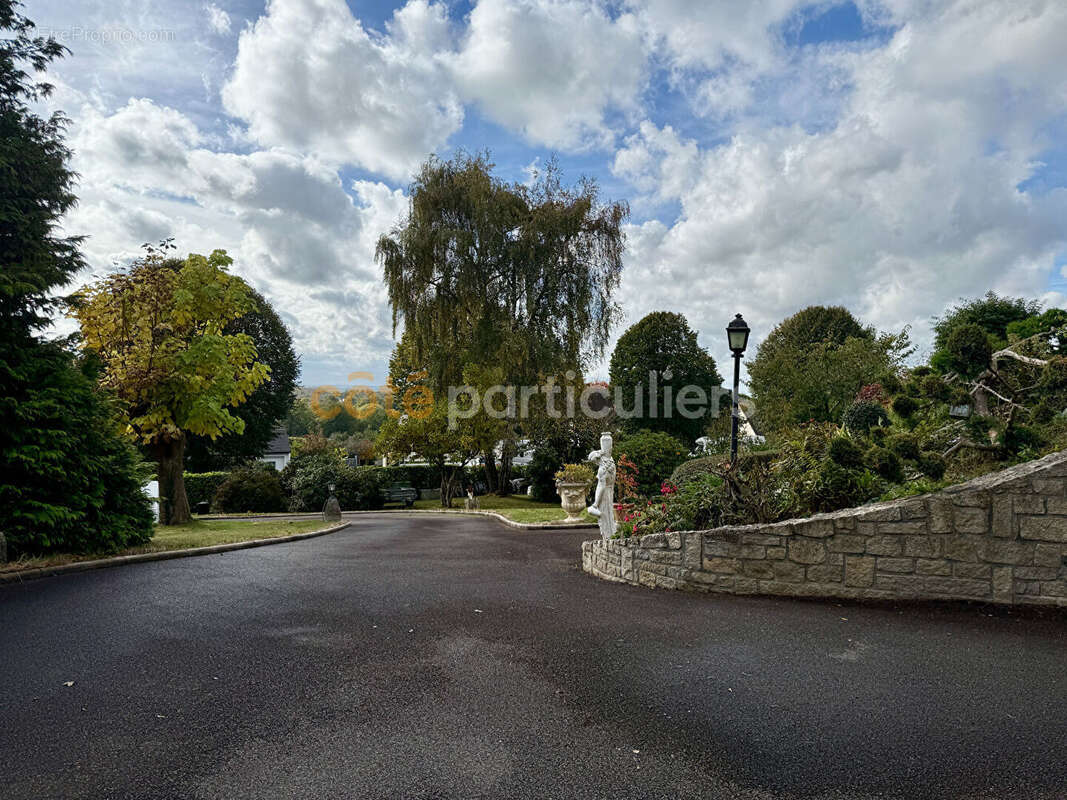 Maison à LE VAL-SAINT-PERE