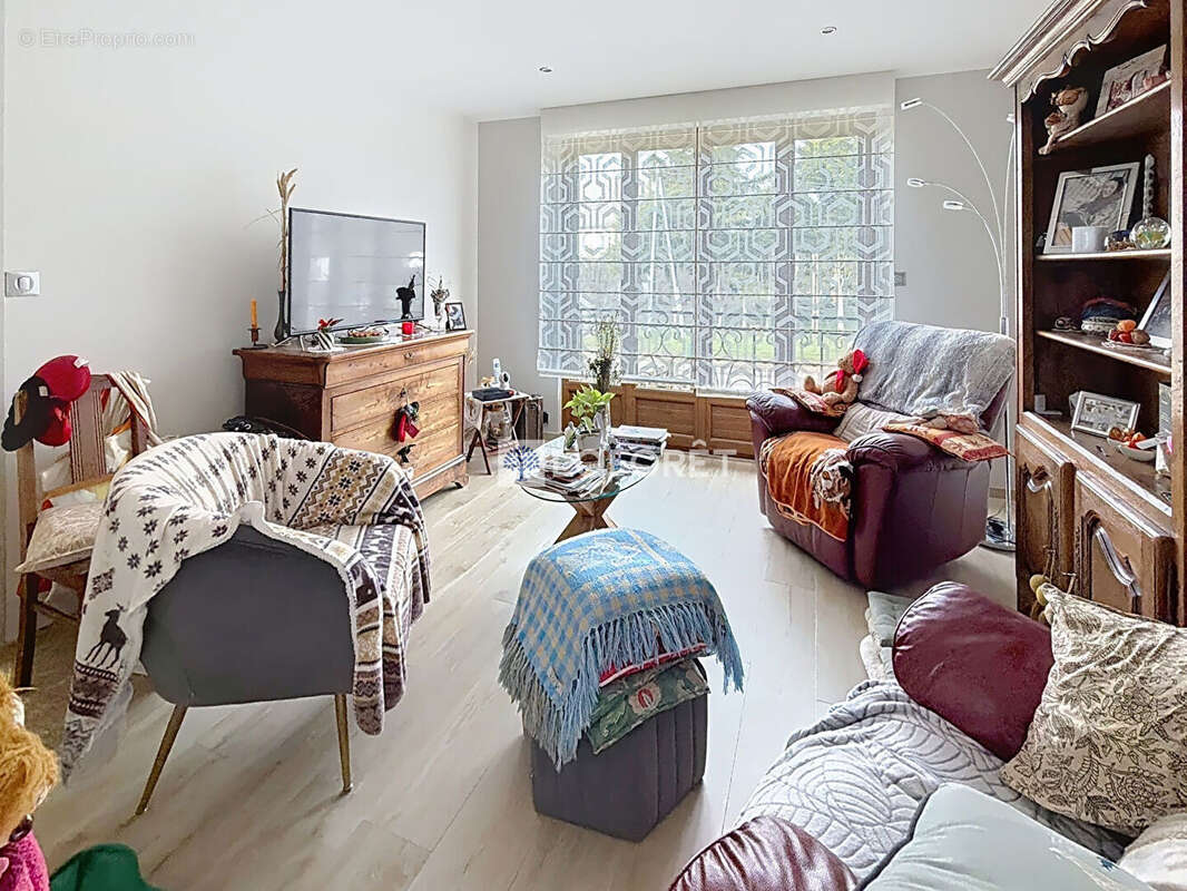 Maison à VILLESELVE