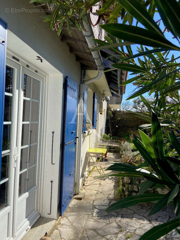 Maison à DOMPIERRE-SUR-MER