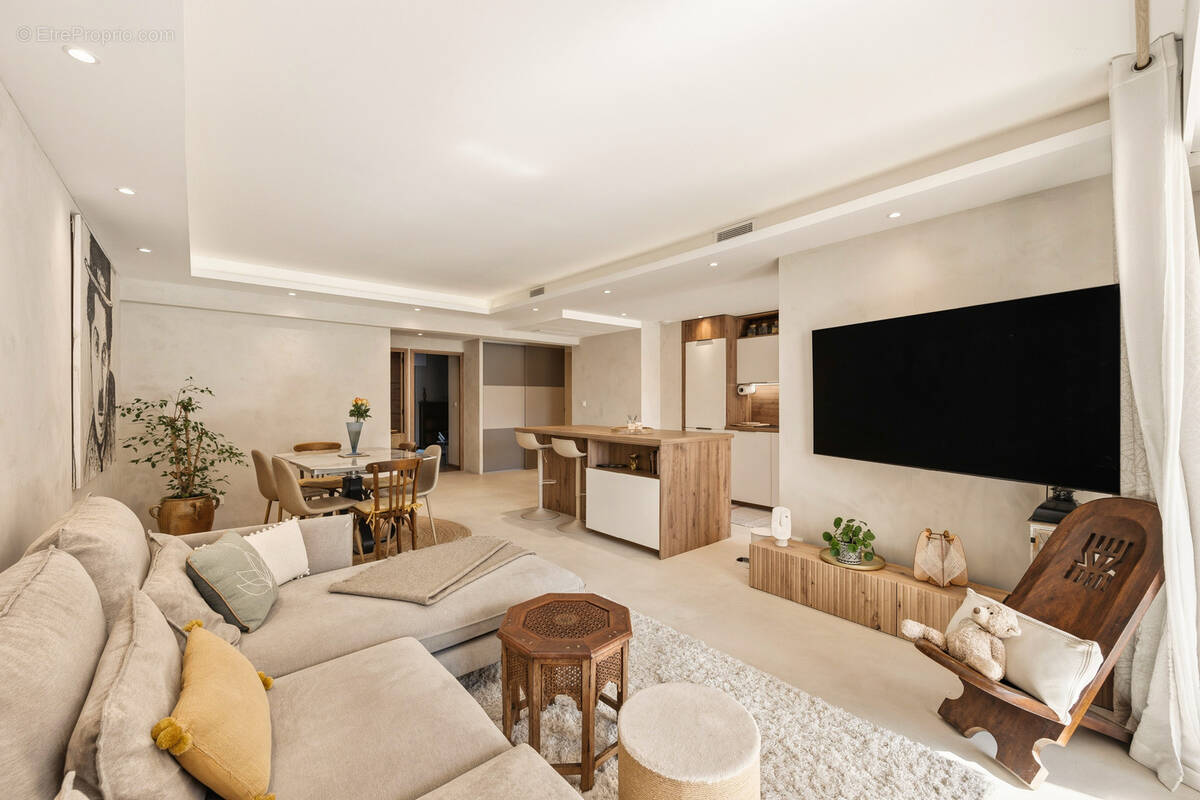 Appartement à LE CANNET
