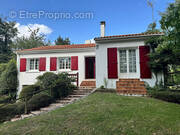 Maison à SAINT-JULIEN-DES-LANDES