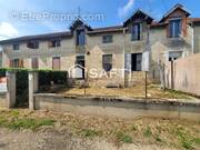 Photo 1 - Maison à SAINTE-COLOMBE-SUR-SEINE