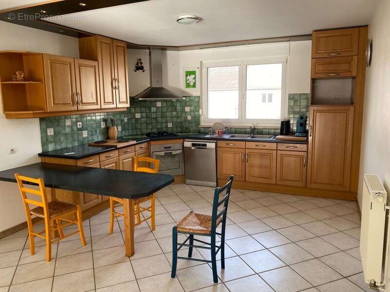 Maison à COSNES-ET-ROMAIN