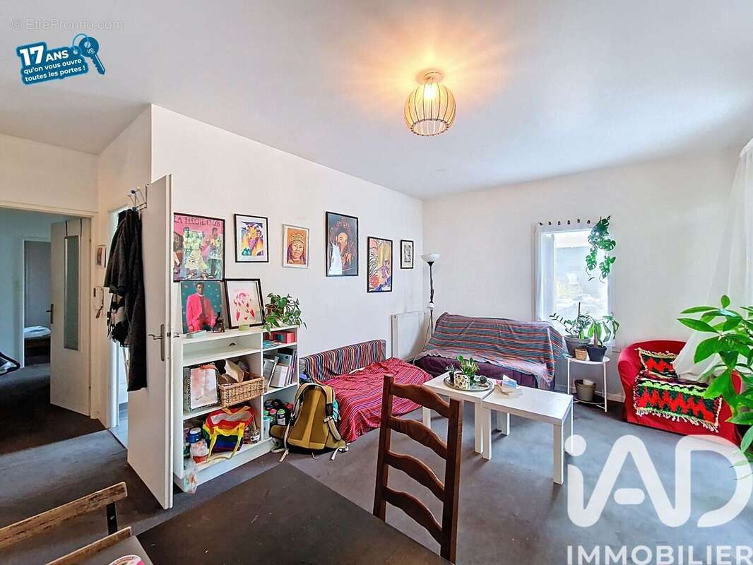 Photo 2 - Appartement à L'ILE-SAINT-DENIS