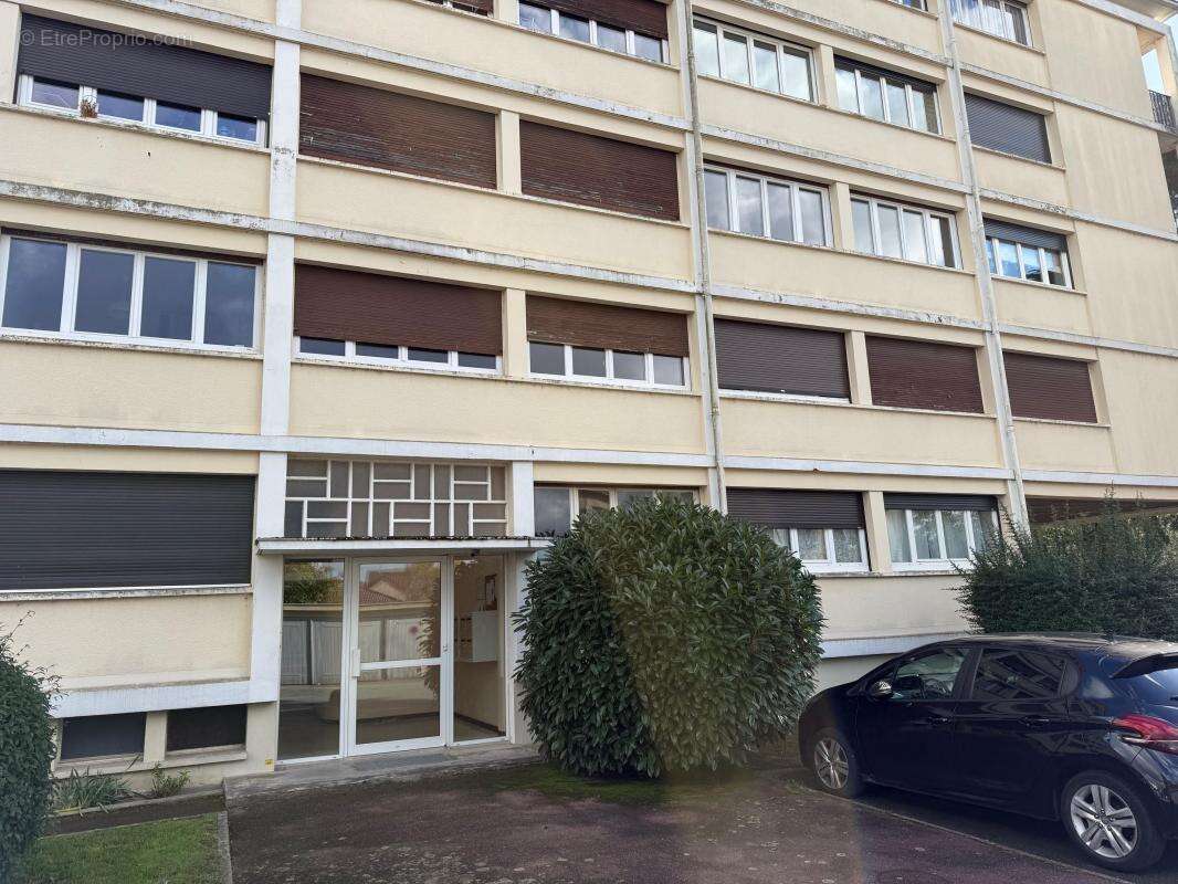 Appartement à SAINT-JEAN-LE-BLANC