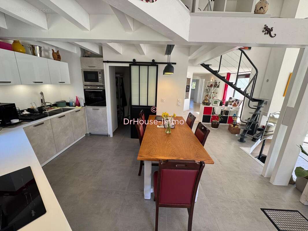 Maison 180 m² à Agde  - photo 31