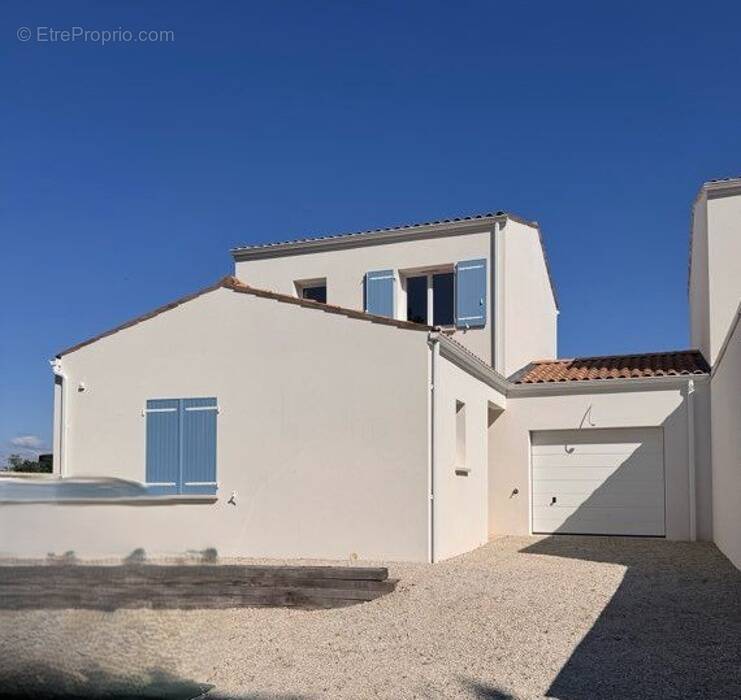 Maison à MEDIS
