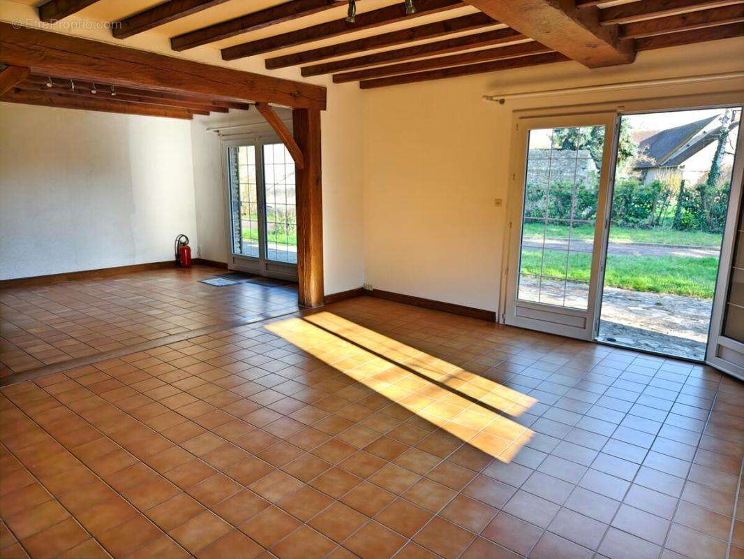 Maison à AIGLEVILLE