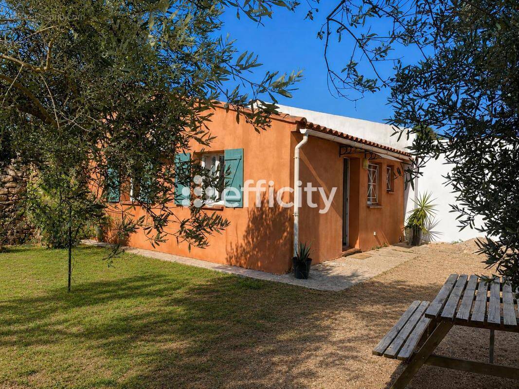 Maison à MIRAMAS